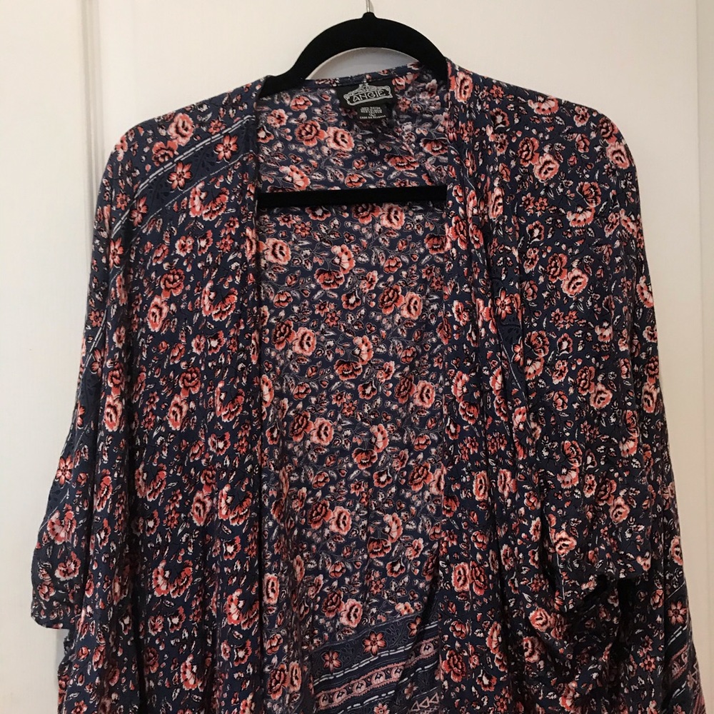 floral laced trim kimono